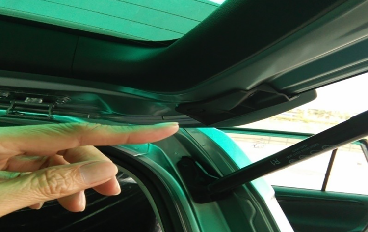 優化汽車後門緩衝密封件以提高性能和耐用性：使用TPE材料的工藝